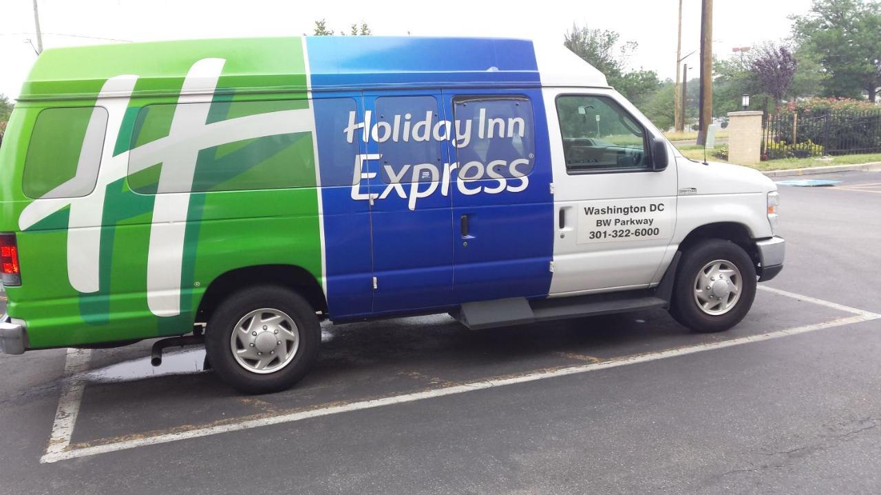 Holiday Inn Express Washington Dc-Bw Parkway, An Ihg Hotel Hyattsville Exterior photo